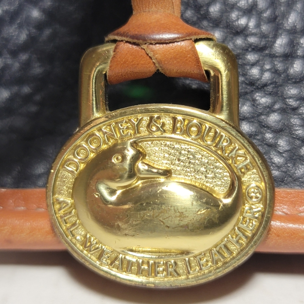 Vintage 1980's Navy Blue Dooney & Bourke Essex Shoulder Bag Crossbody - Picture 13 of 15